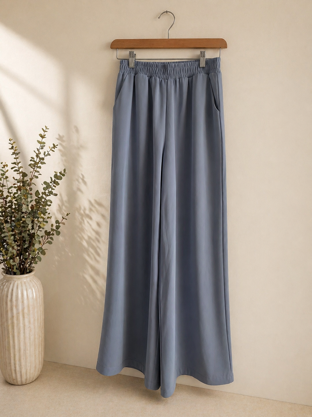 Pantaloni larghi azzurri Two way